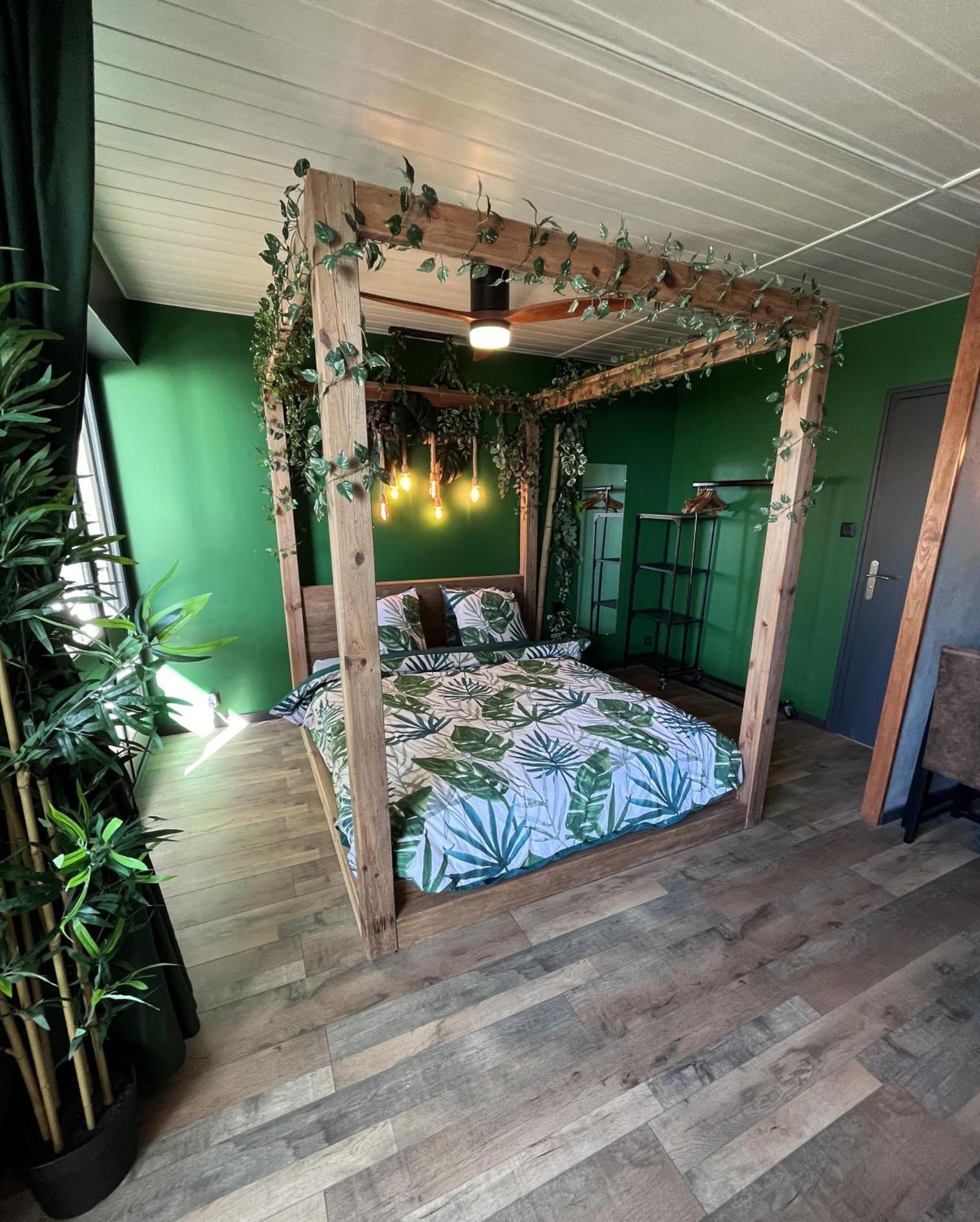 Oasis Tropical & Sauna Saint-Hilaire-de-Riez Esterno foto